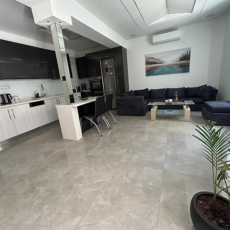 Willa Ivory Style Maisonette Near Downtown Heraklion Zewnętrze zdjęcie