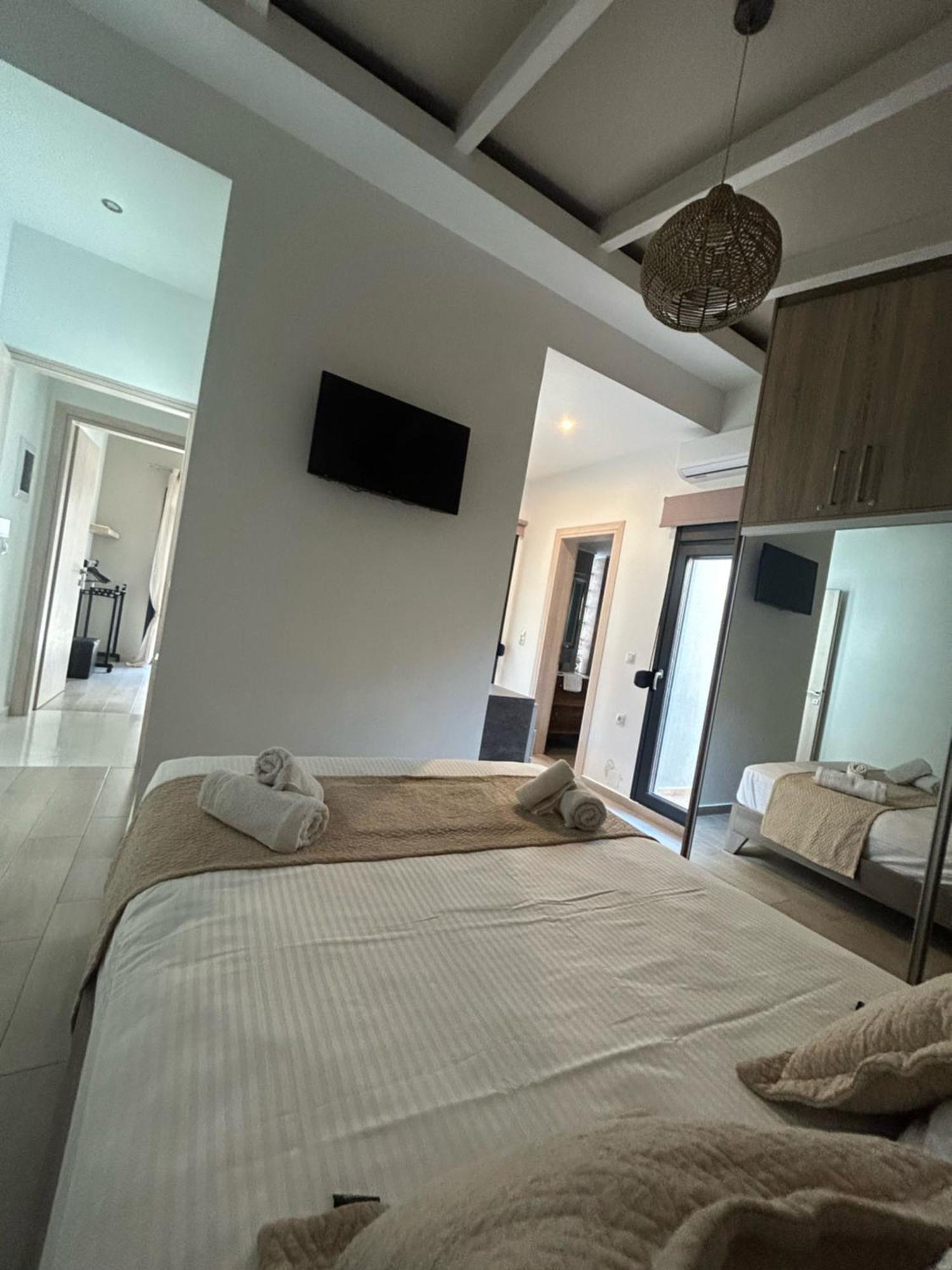Willa Ivory Style Maisonette Near Downtown Heraklion Zewnętrze zdjęcie